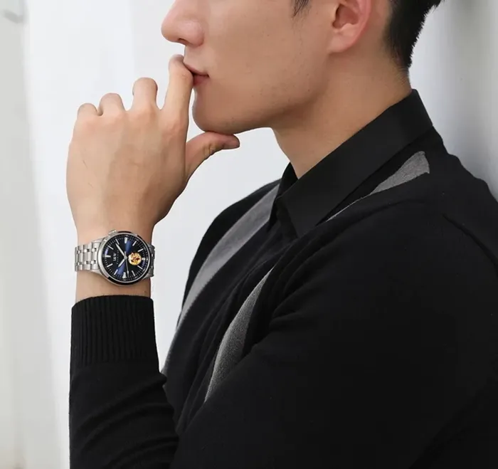 Чоловічий механічний годинник Carnival Boston - зображення 4