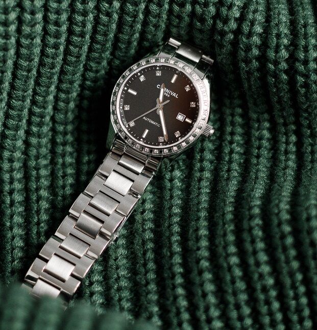 Жіночий механічний годинник Carnival Luiza Black Flower, 2 ремінці - изображение 4