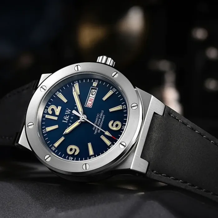 Чоловічий механічний водостійкий годинник Carnival Submarine 5BAR - зображення 1