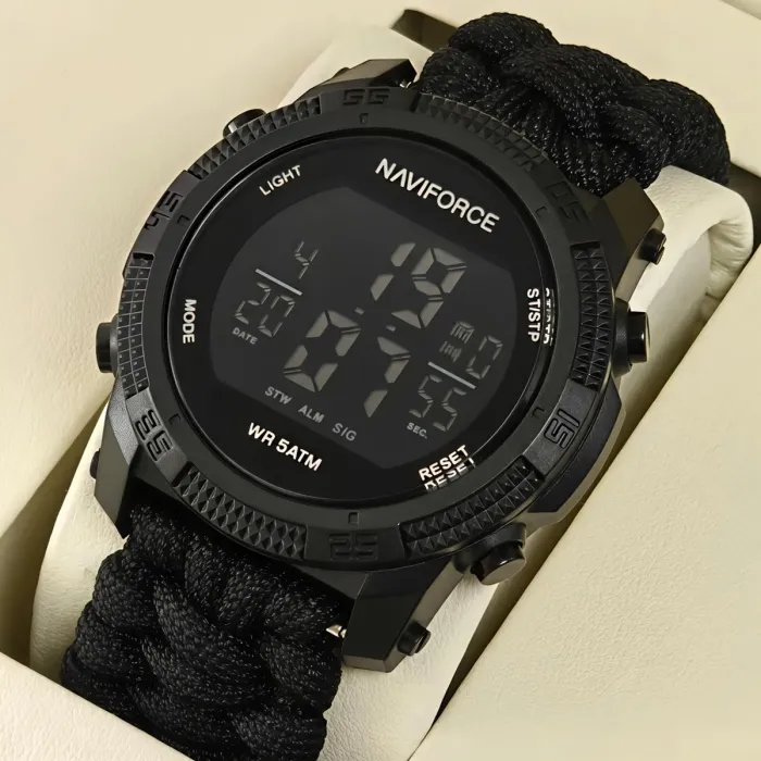 Чоловічий водостійкий спортивний тактичний годинник Naviforce Europe Black Paracord, 2 ремінці - зображення 2