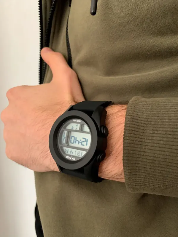 Чоловічий спортивний водостійкий тактичний годинник Skmei World - зображення 11