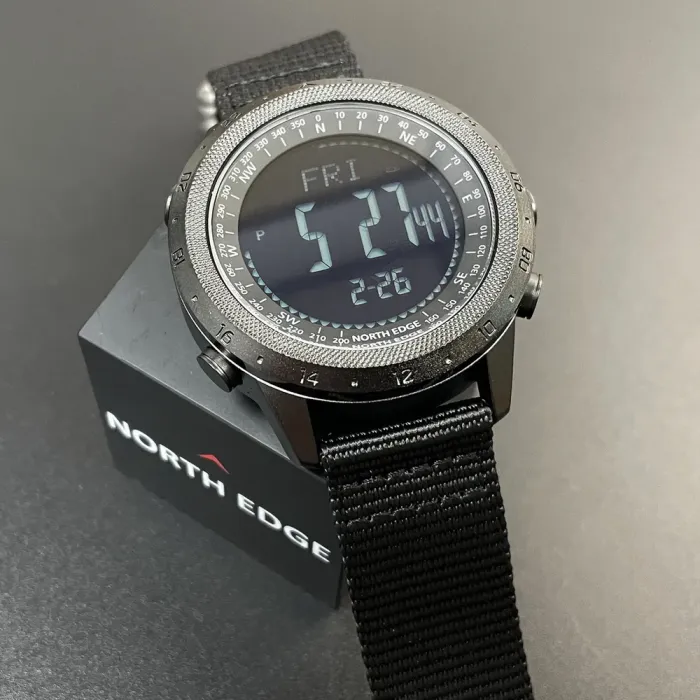 Чоловічий водостійкий спортивний тактичний з компасом годинник North Edge Desert Nylon Power 5BAR з компасом - зображення 3