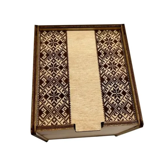 Скриньки і коробочки Дерев'яна коробочка з вишивкою - зображення 3